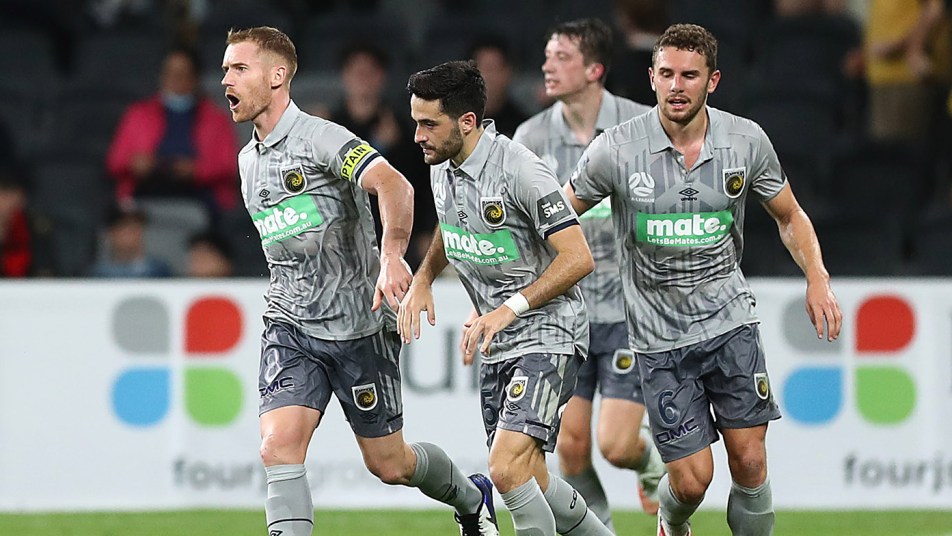 Mariners dominate but held to draw at Bankwest