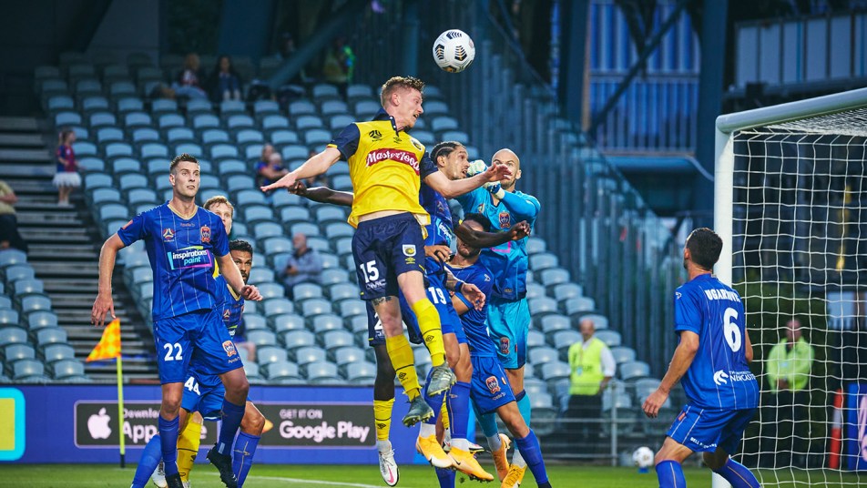 Kye Rowles jumps highest against Newcastle in Round 1