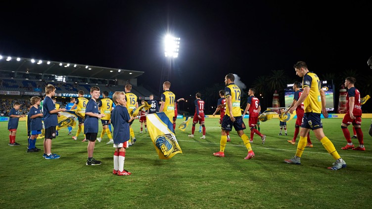 The Mariners walk out at Central Coast Stadium